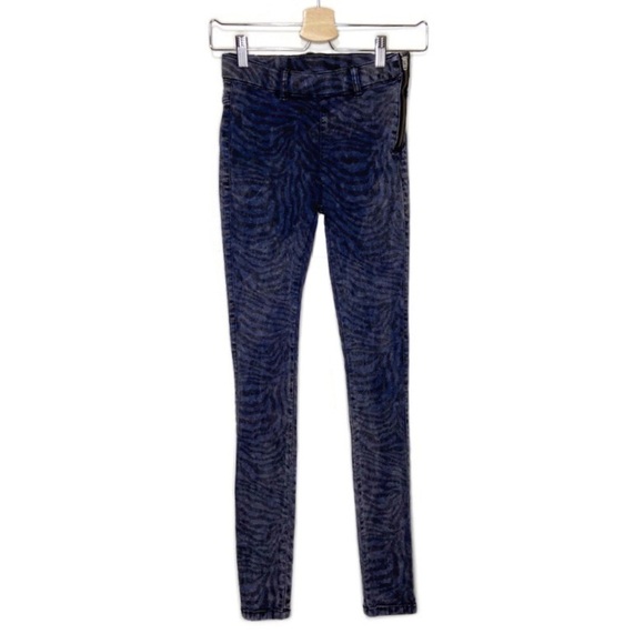 Dr Denim Purple Faded Zebra Print Skinny Jeggings - Picture 1 of 10